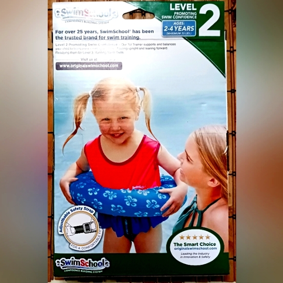 SwimSchool Confidence Builder - Deluxe Tot Trainer with adjustable safety strap. - Picture 2 of 4